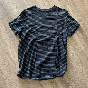 American Eagle Men’s V Neck